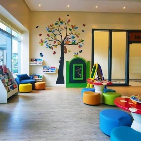 Luxestaysmnl Coastal Chic Netflx 380Mbps Pool Bgc Manila Bagian luar foto