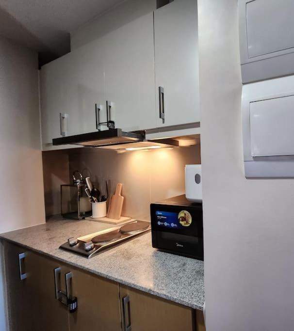 Luxestaysmnl Coastal Chic Netflx 380Mbps Pool Bgc Manila Bagian luar foto