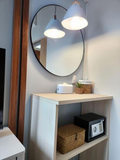 Luxestaysmnl Coastal Chic Netflx 380Mbps Pool Bgc Manila Bagian luar foto